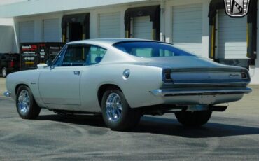 Plymouth-Barracuda-1968-Silver-Blue-119503-6