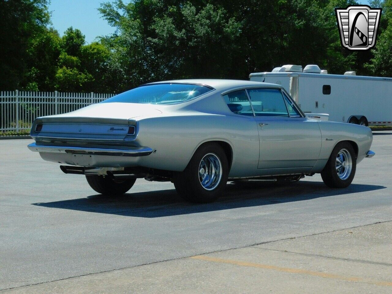 Plymouth-Barracuda-1968-Silver-Blue-119503-8