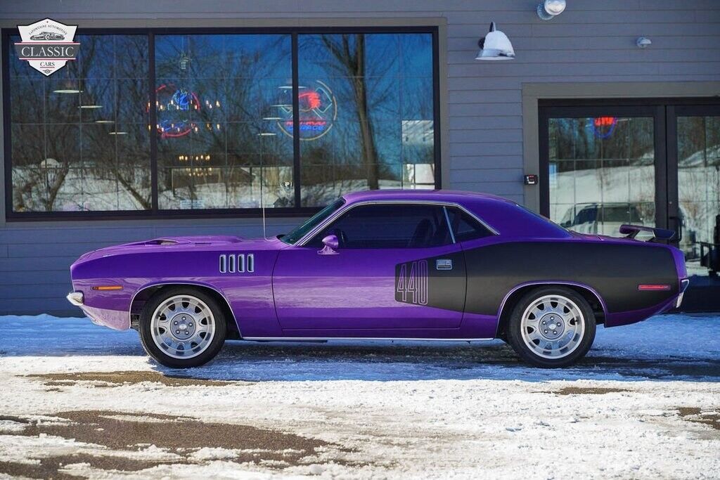 Plymouth-Barracuda-1971-Plum-Crazy-Black-837-13