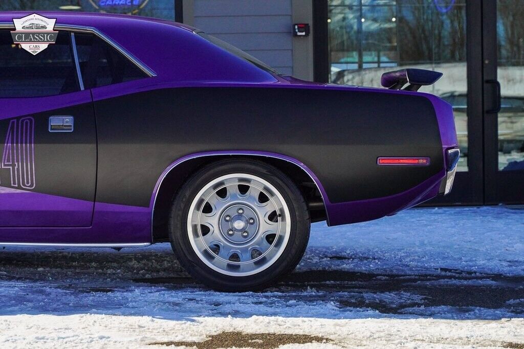 Plymouth-Barracuda-1971-Plum-Crazy-Black-837-21