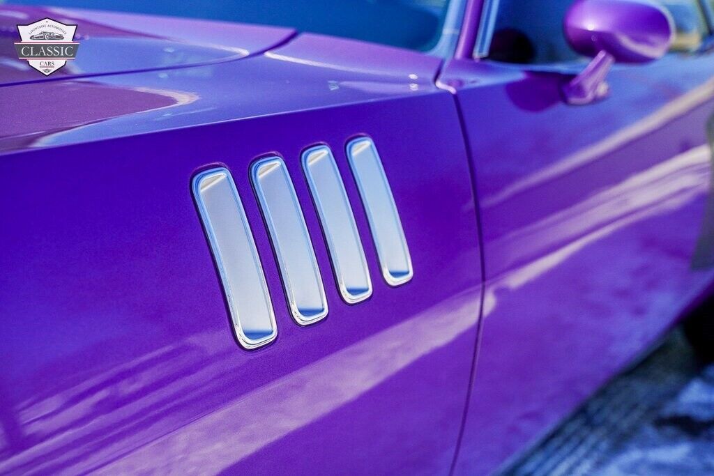 Plymouth-Barracuda-1971-Plum-Crazy-Black-837-26