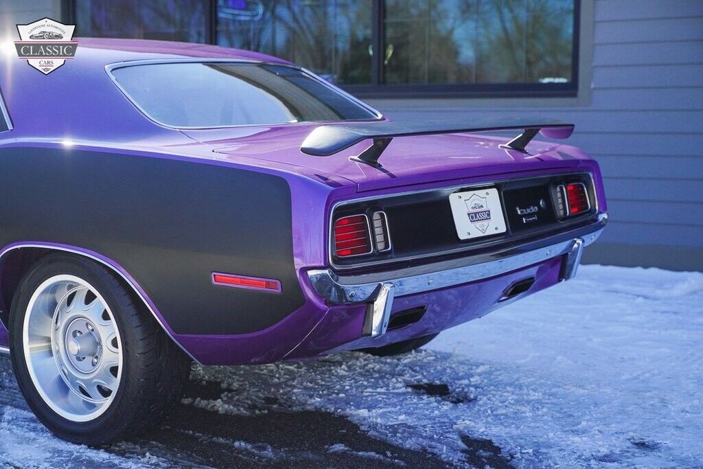 Plymouth-Barracuda-1971-Plum-Crazy-Black-837-33