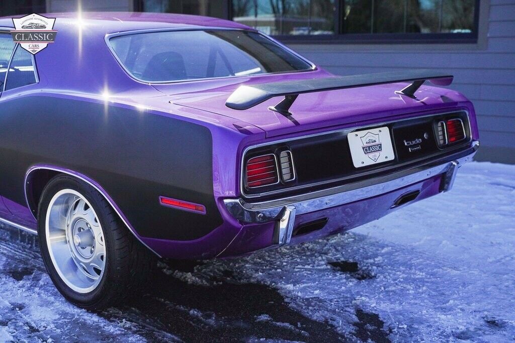 Plymouth-Barracuda-1971-Plum-Crazy-Black-837-35