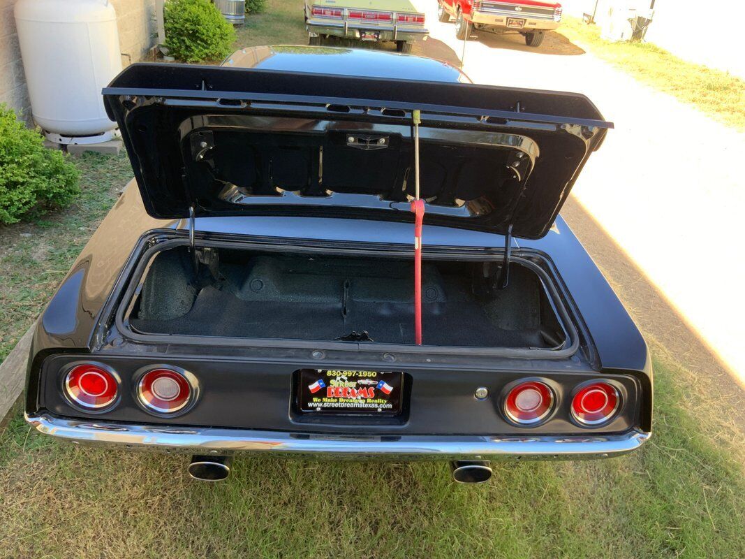 Plymouth-Barracuda-1973-Black-Black-20593-3