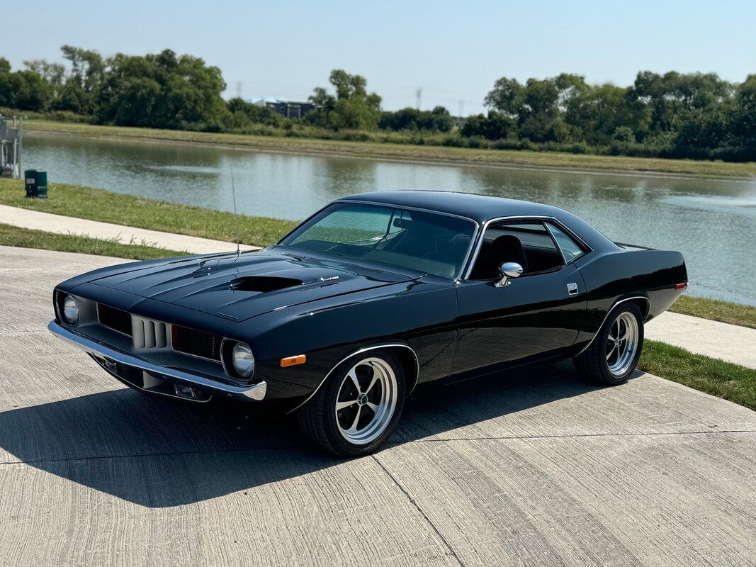 Plymouth-Barracuda-1973-Black-Black-99999-12