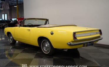 Plymouth-Barracuda-Cabriolet-1967-Yellow-Tan-131020-7