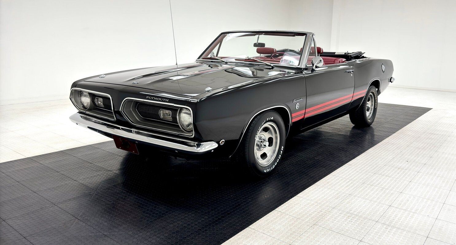 Plymouth-Barracuda-Cabriolet-1968-Black-Red-34855-1