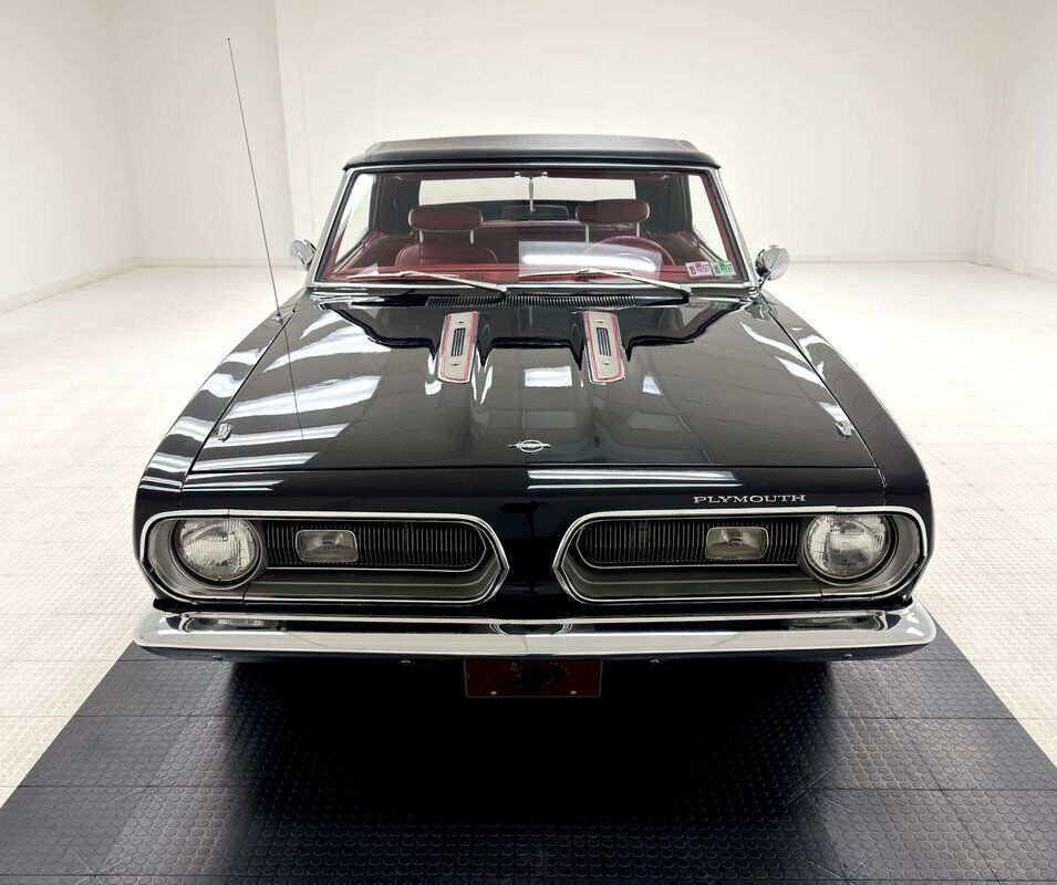 Plymouth-Barracuda-Cabriolet-1968-Black-Red-34855-10