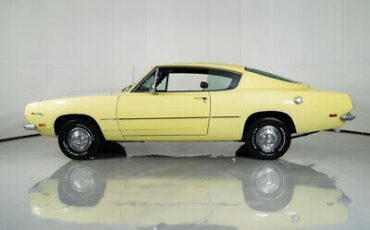 Plymouth-Barracuda-Cabriolet-1969-Yellow-Green-43842-7