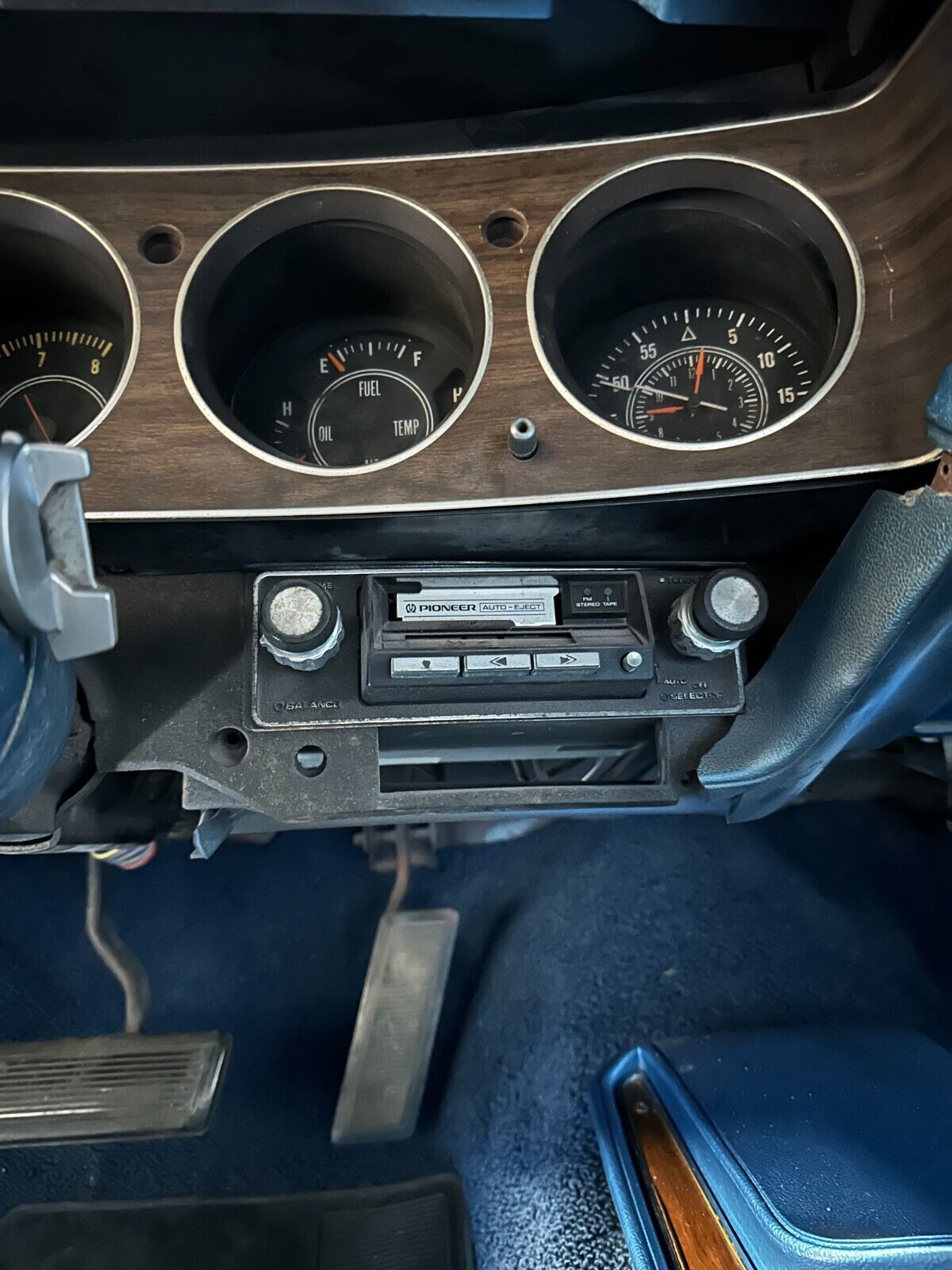 Plymouth-Barracuda-Cabriolet-1970-Blue-Blue-124504-16