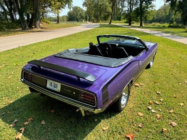 Plymouth-Barracuda-Cabriolet-1970-Purple-Black-999999-1