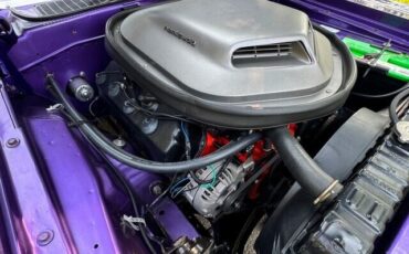 Plymouth-Barracuda-Cabriolet-1970-Purple-Black-999999-8