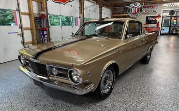 Plymouth-Barracuda-Coupe-1965-Gold-Gold-49122-2