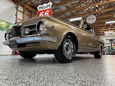 Plymouth-Barracuda-Coupe-1965-Gold-Gold-49122-20