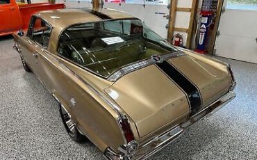 Plymouth-Barracuda-Coupe-1965-Gold-Gold-49122-25