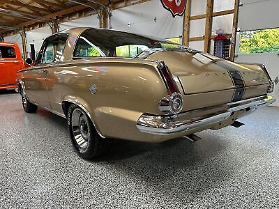 Plymouth-Barracuda-Coupe-1965-Gold-Gold-49122-4