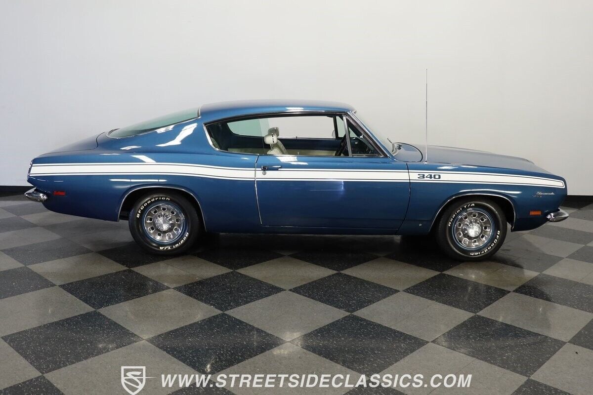 Plymouth-Barracuda-Coupe-1969-Blue-White-68693-12