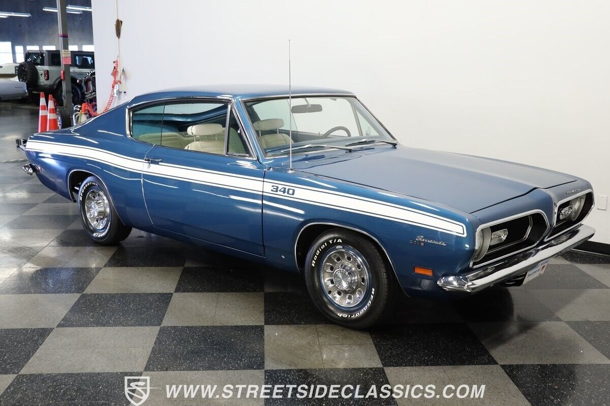 Plymouth-Barracuda-Coupe-1969-Blue-White-68693-13