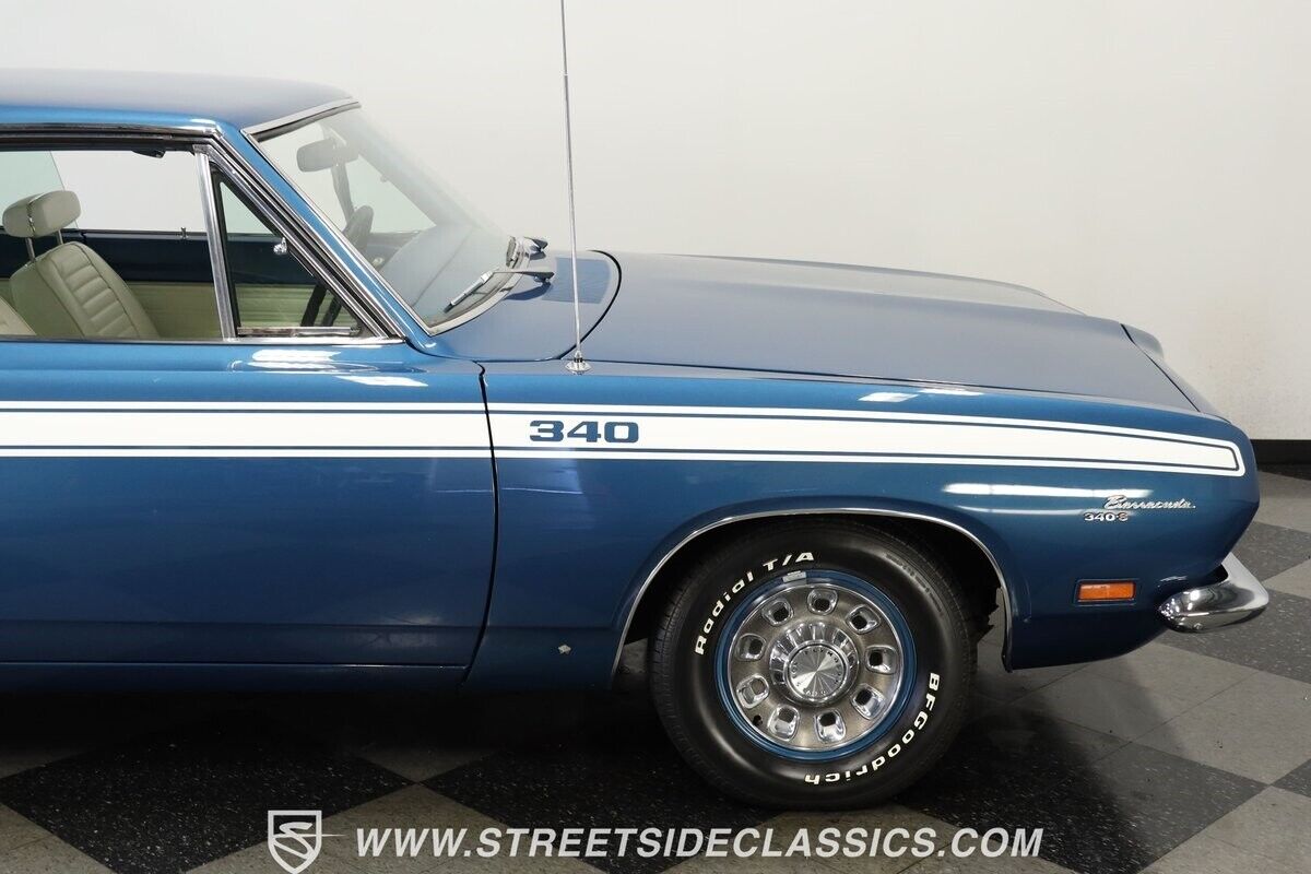 Plymouth-Barracuda-Coupe-1969-Blue-White-68693-28