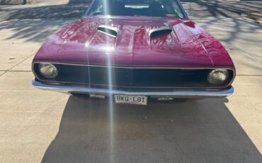 Plymouth-Barracuda-Coupe-1970-Burgundy-Black-99999-1