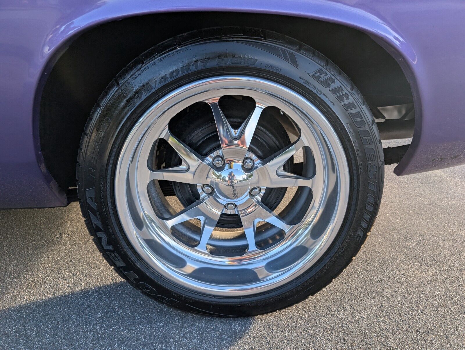 Plymouth-Barracuda-Coupe-1970-Purple-White-164153-26