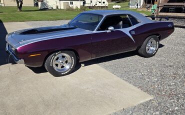 Plymouth-Barracuda-Coupe-1970-silver-over-prowler-purple-Black-1461-1