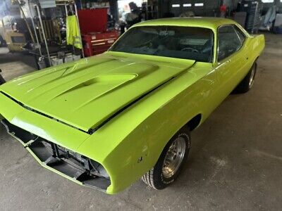 Plymouth-Barracuda-Coupe-1973-Green-0-3