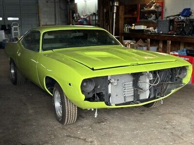 Plymouth-Barracuda-Coupe-1973-Green-0-5