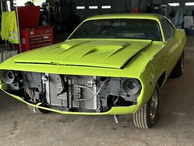 Plymouth-Barracuda-Coupe-1973-Green-0-6