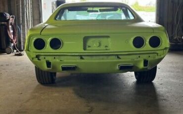 Plymouth-Barracuda-Coupe-1973-Green-0-7