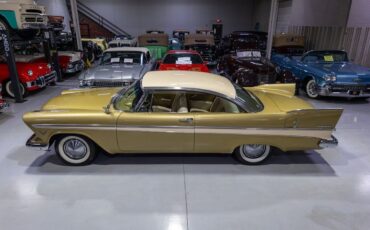 Plymouth-Belvedere-1957-Gold-Gold-6563-11