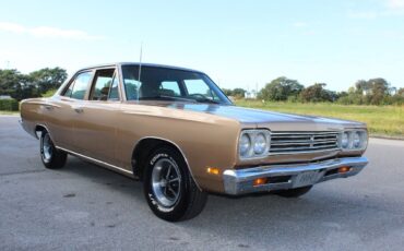 Plymouth-Belvedere-Berline-1969-Gold-Gold-105956-4