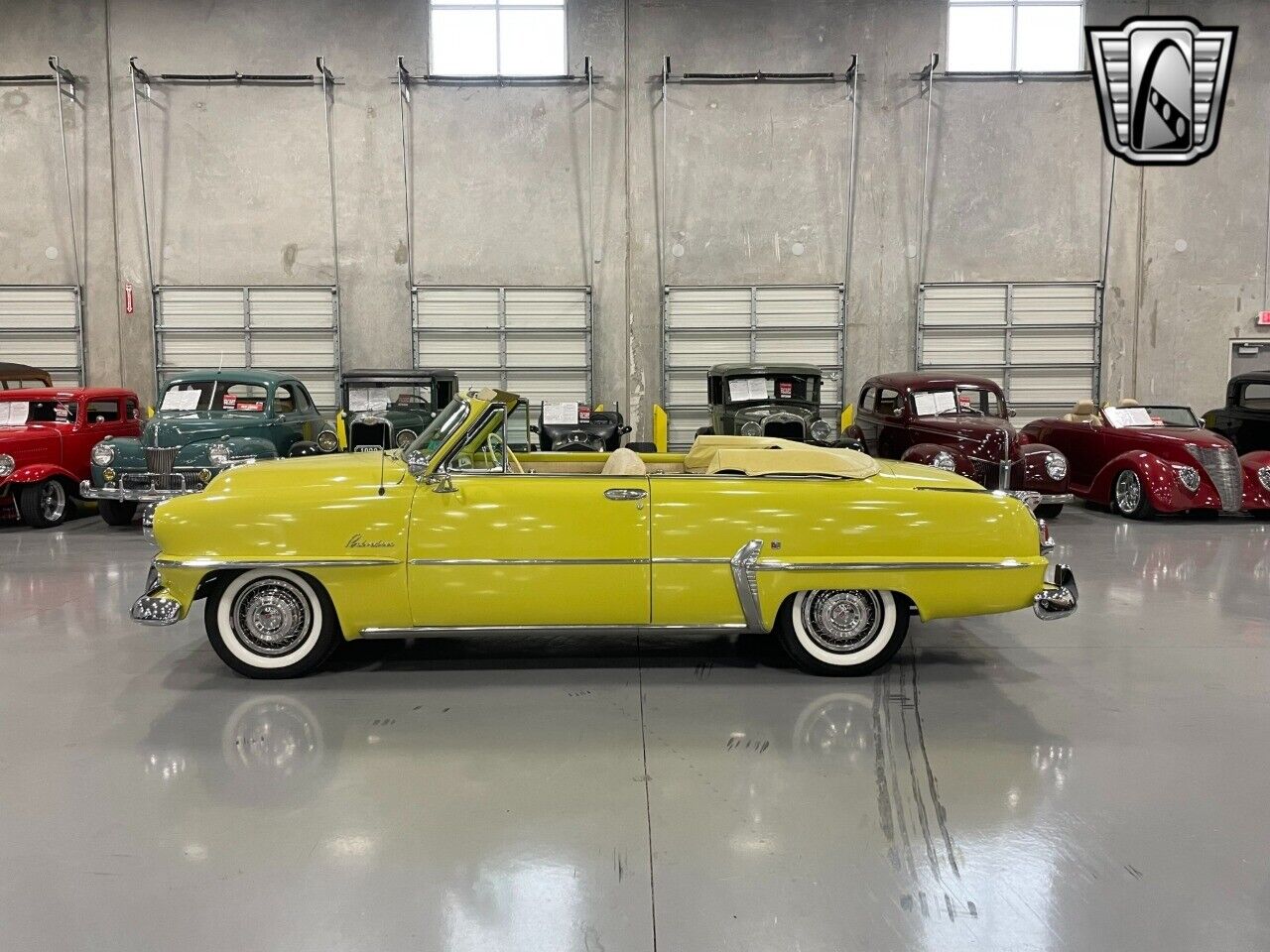 Plymouth-Belvedere-Cabriolet-1954-Yellow-Yellow-57095-3