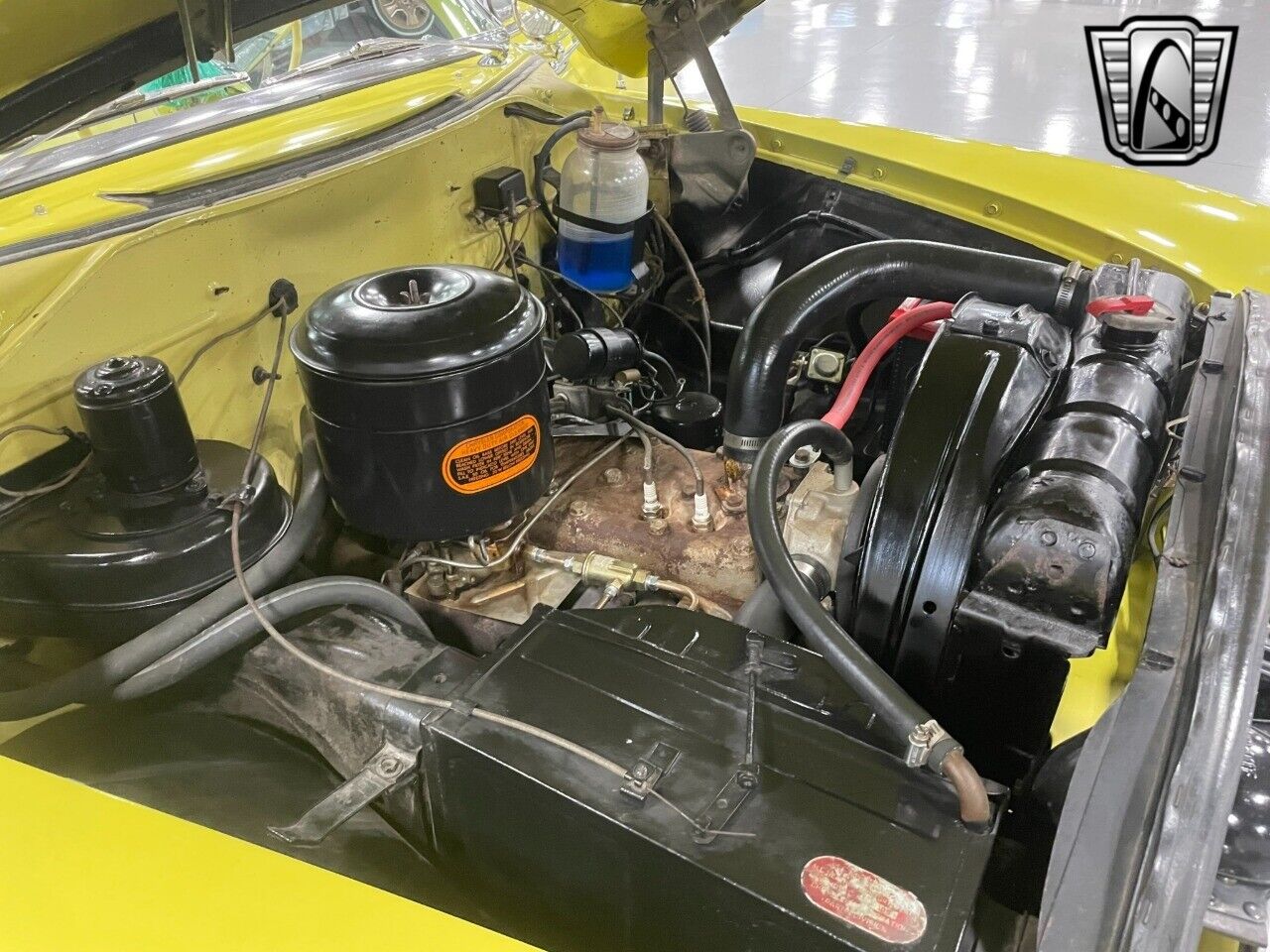 Plymouth-Belvedere-Cabriolet-1954-Yellow-Yellow-57095-7