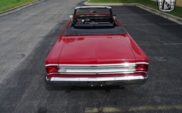 Plymouth-Belvedere-Cabriolet-1967-Red-Black-137044-5