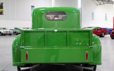 Plymouth-Commercial-Pickup-1939-Green-Tan-17523-3