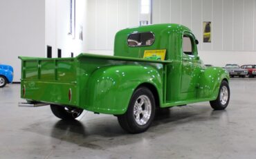 Plymouth-Commercial-Pickup-1939-Green-Tan-17523-4