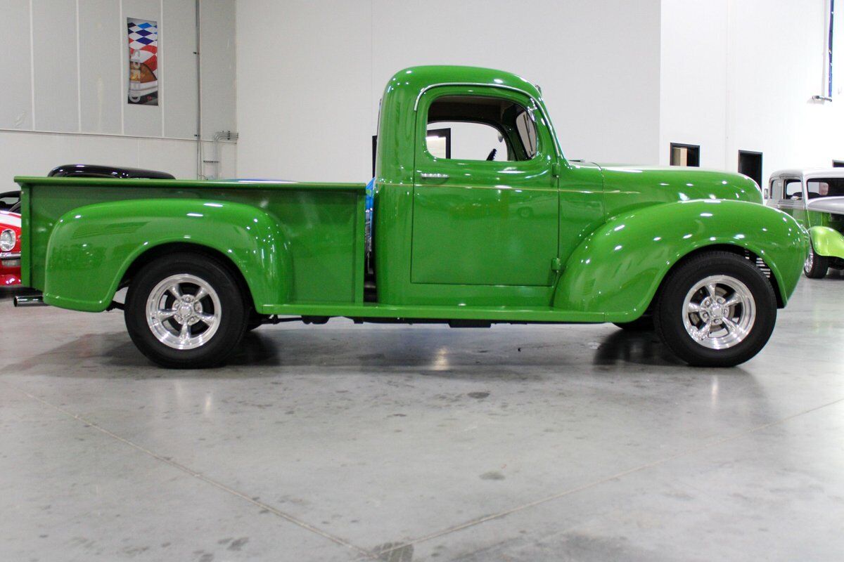 Plymouth-Commercial-Pickup-1939-Green-Tan-17523-5