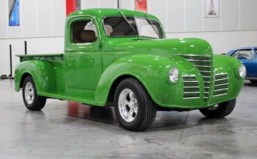 Plymouth-Commercial-Pickup-1939-Green-Tan-17523-6