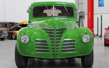 Plymouth-Commercial-Pickup-1939-Green-Tan-17523-7