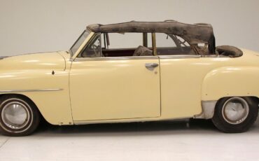 Plymouth-Cranbrook-Cabriolet-1951-Yellow-Red-16388-1