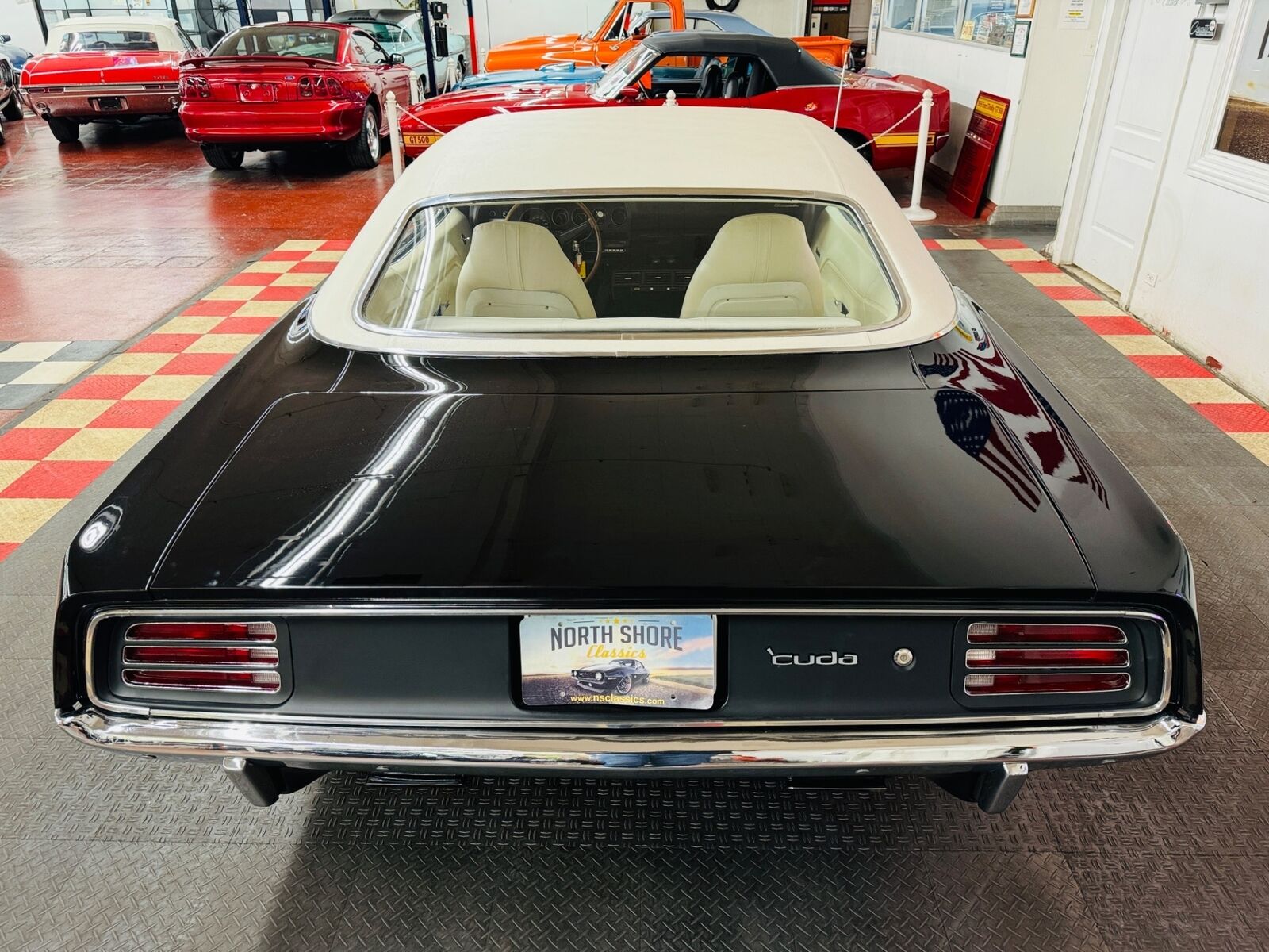 Plymouth-Cuda-1970-Black-White-8280-12