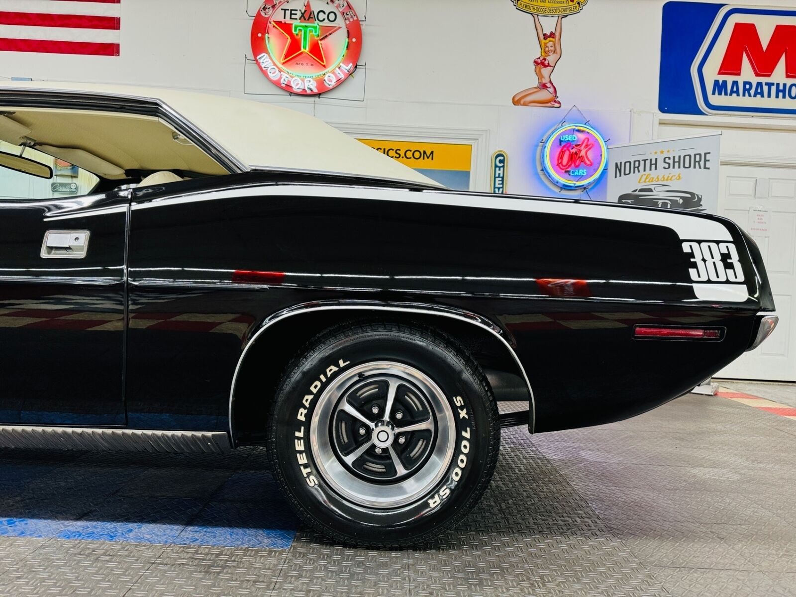 Plymouth-Cuda-1970-Black-White-8280-20