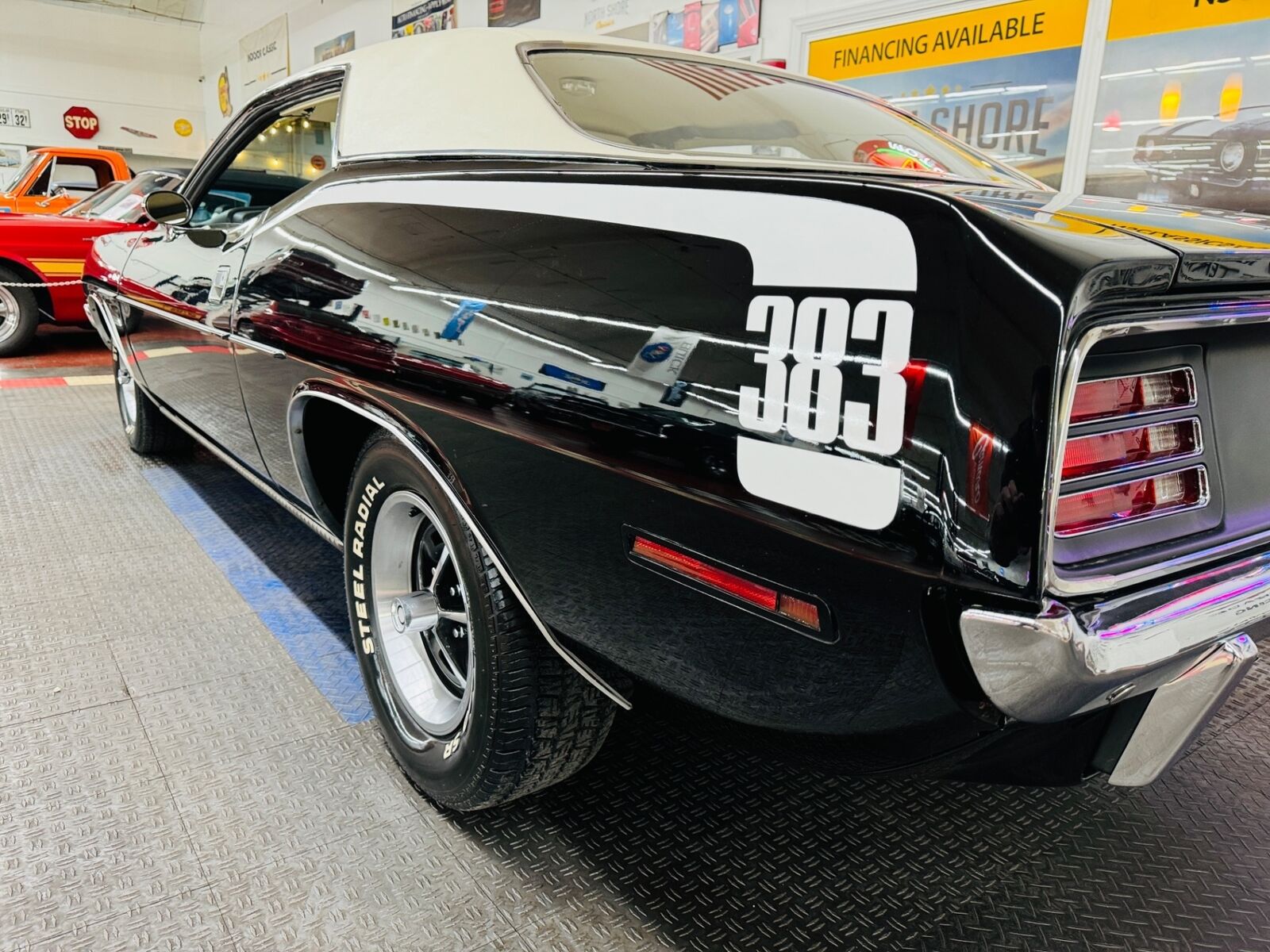 Plymouth-Cuda-1970-Black-White-8280-21