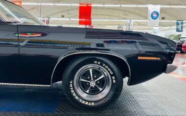 Plymouth-Cuda-1970-Black-White-8280-27