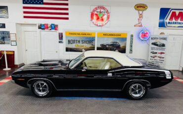 Plymouth-Cuda-1970-Black-White-8280-3