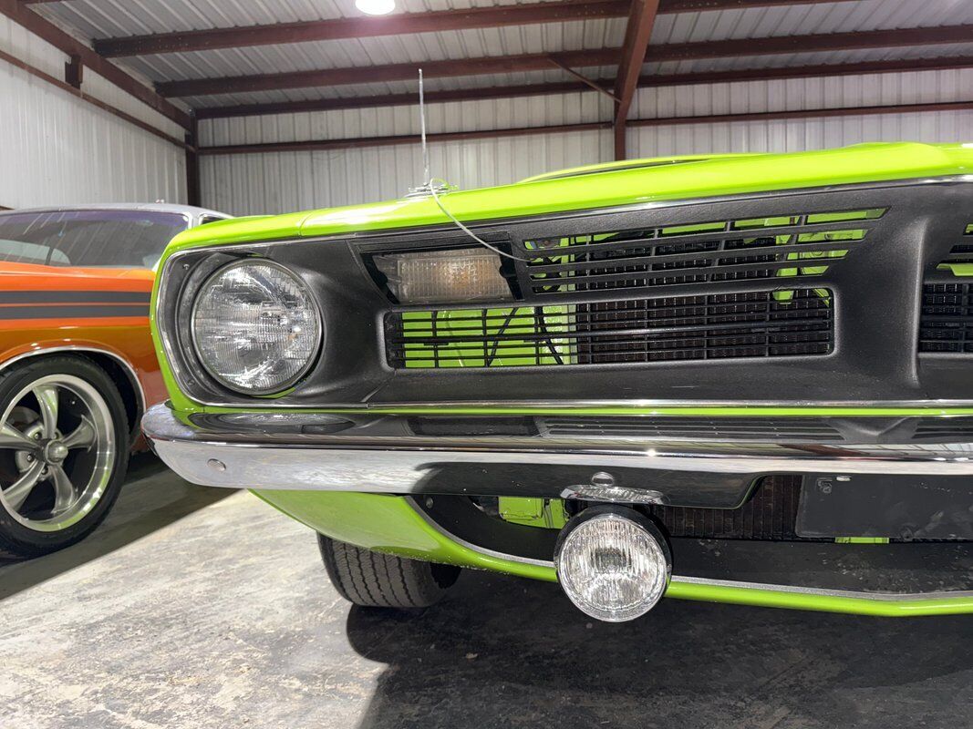 Plymouth-Cuda-1970-Green-White-0-27