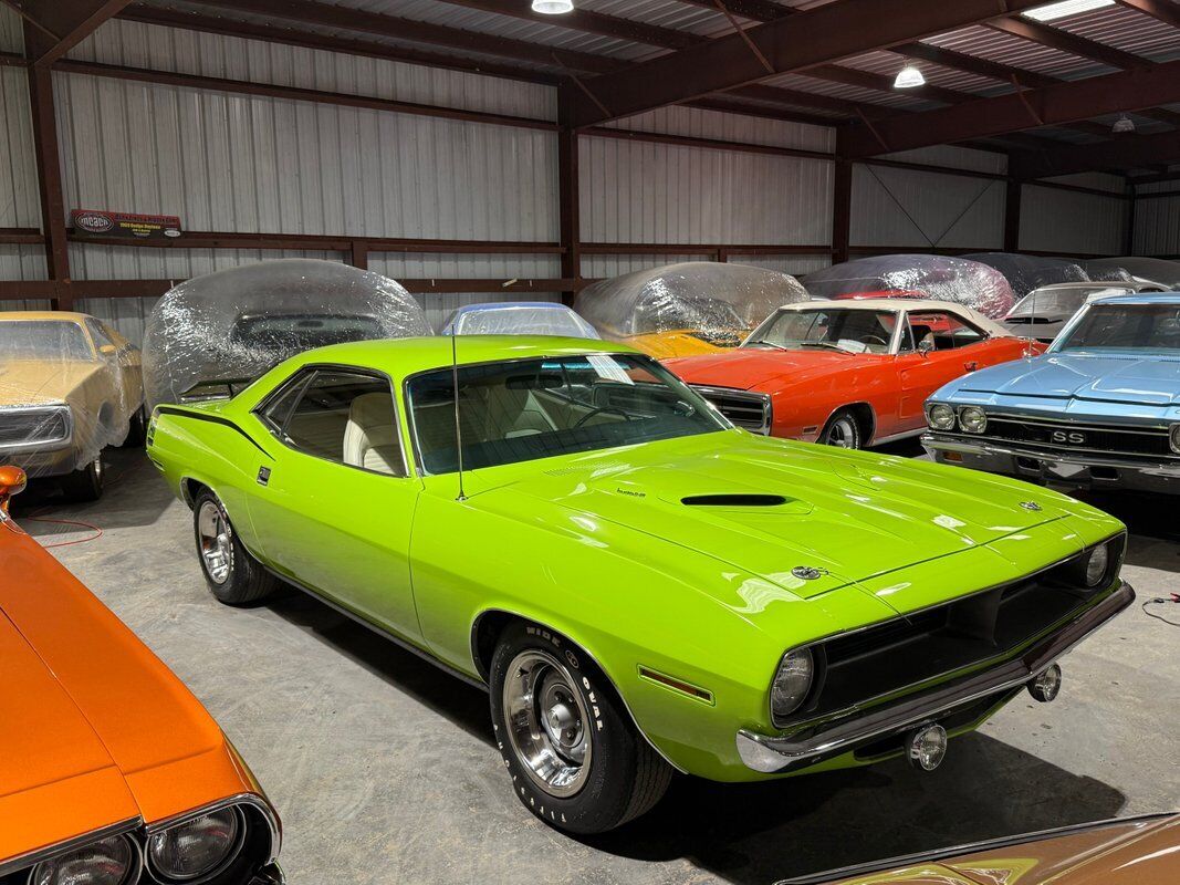 Plymouth-Cuda-1970-Green-White-0-29