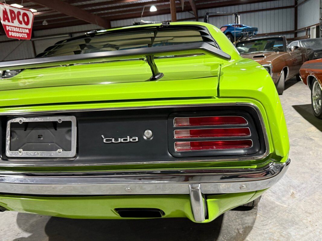 Plymouth-Cuda-1970-Green-White-0-34