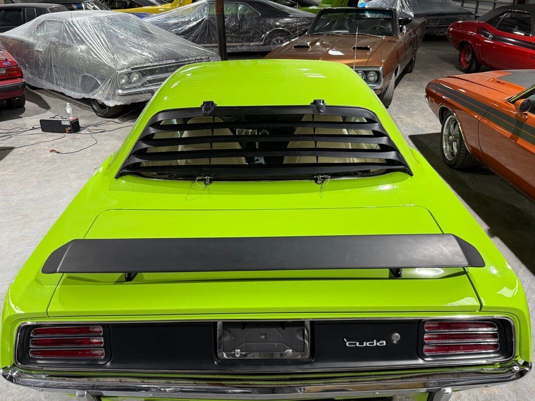 Plymouth-Cuda-1970-Green-White-0-6